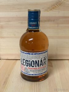 Legionář rum - pôvodný názov Heffron rumu, detail na fľašu so starou etiketou