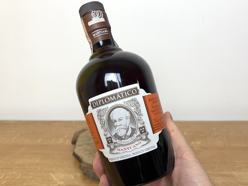 rum Diplomático Mantuano 40% fľaša