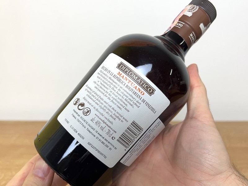 rum Diplomático Mantuano 40% - zadná strana etikety