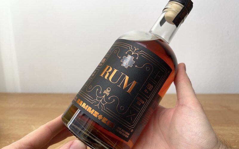 Rum Rammstein - detail fľaše