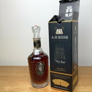 A.H. Riise Non Plus Ultra Very Rare fľaša + kartón