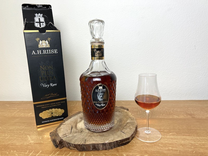 A.H. Riise Non Plus Ultra Very Rare degustácia rumu