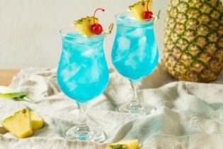 Drink Blue Hawaii