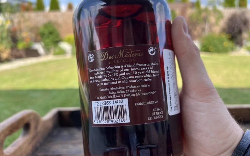 zadná etiketa rumu Dos Maderas Selección