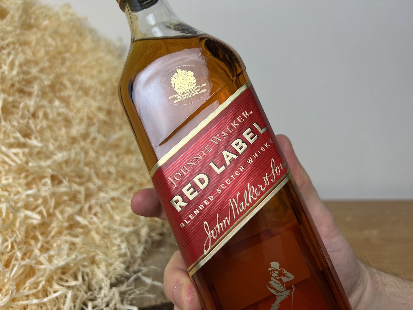 Johnnie Walker Red Label - detail na prednú stranu fľaše
