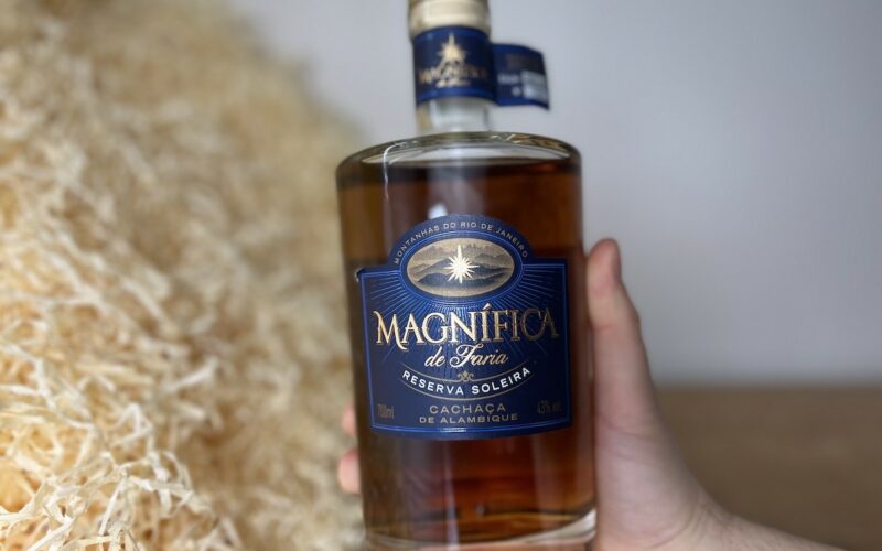 fľaša Cachaca Magnífica Reserva Soleira