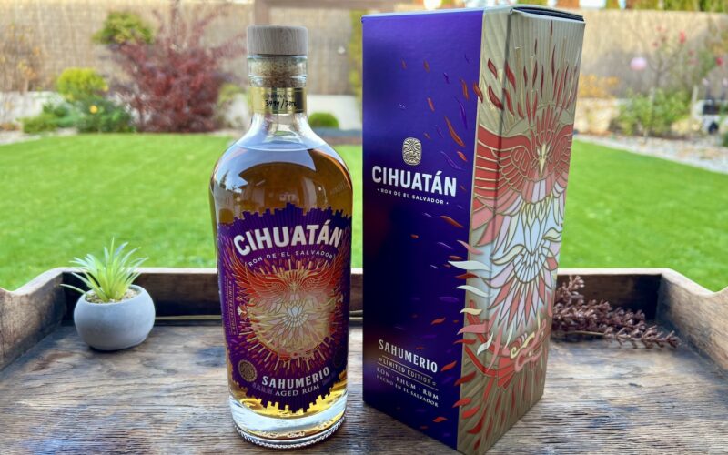 Cihuatán Sahumerio fľaša a kartón
