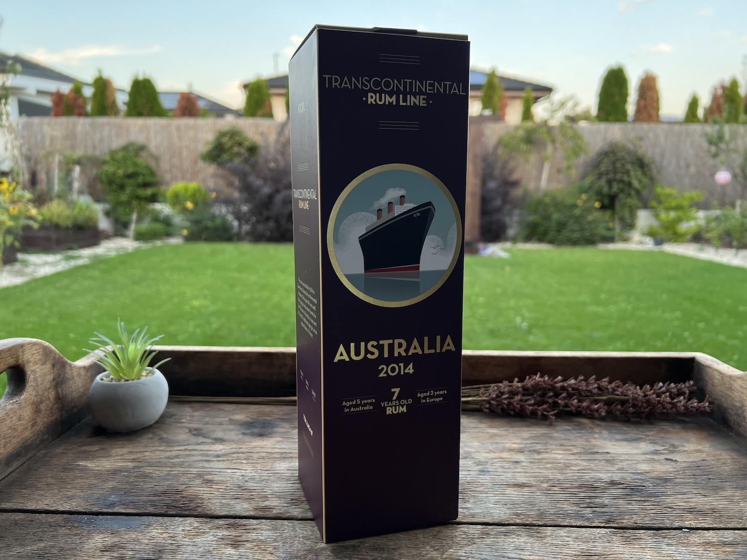 Transcontinental Rum Line Australia 2014 krabica