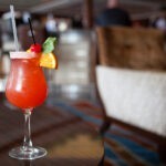Bahama Mama koktail - príprava skvelého tropického „tiki“ drinku vám zaberie len pár minút (recept)