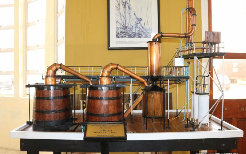 Port Mourant pot still - model destilačného zariadenia Demerara Distillers