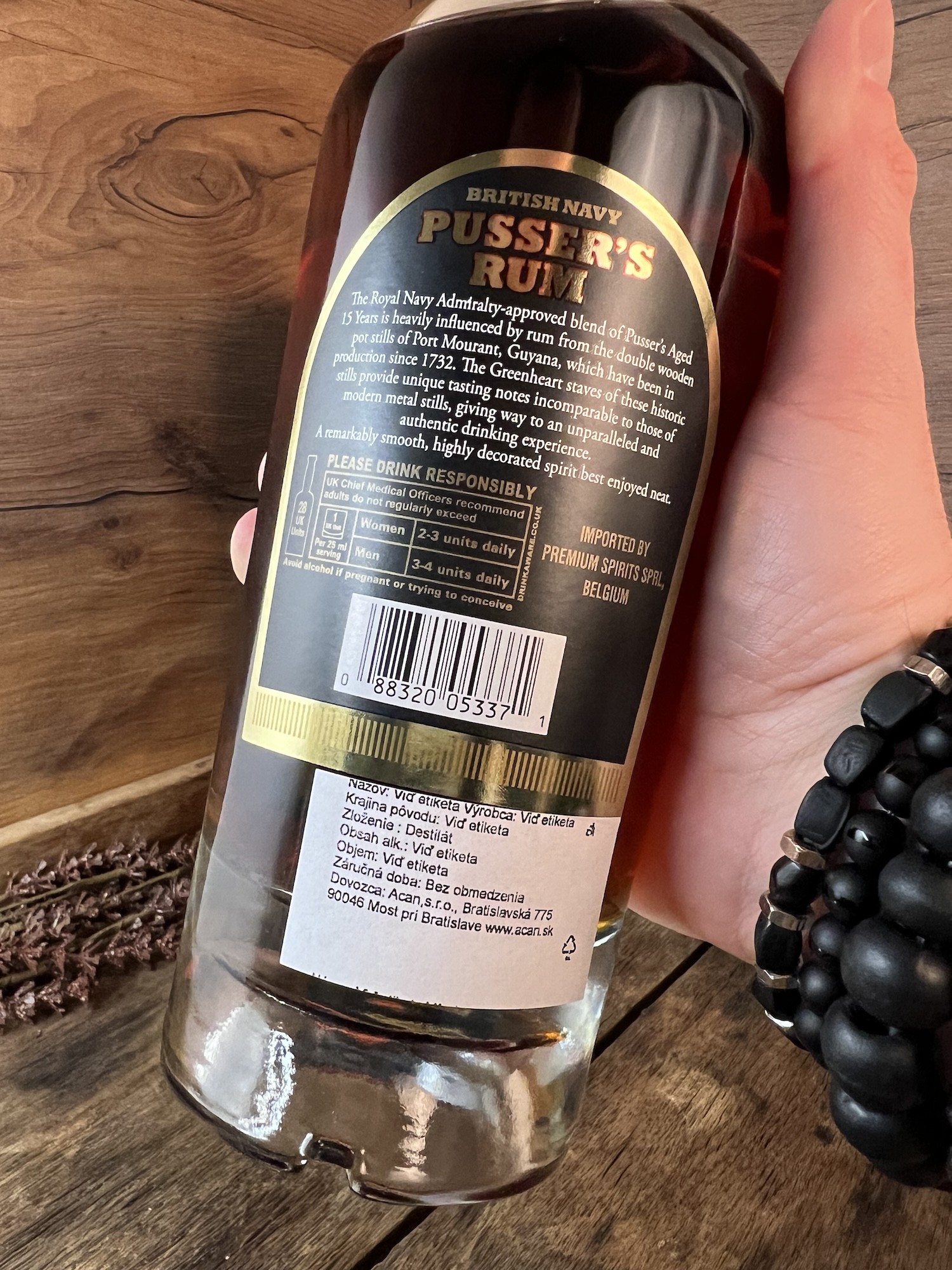Pusser's Rum 15 detail zadnej etikety