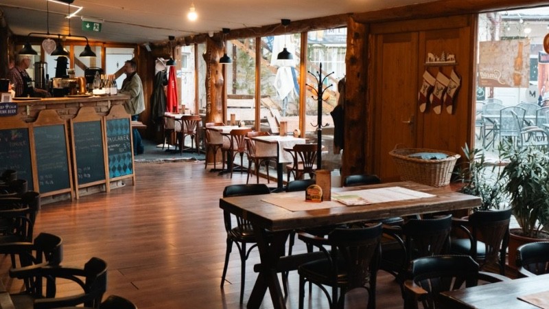 Mliečak Piešťany, ochutnávka rumov AlkoTip